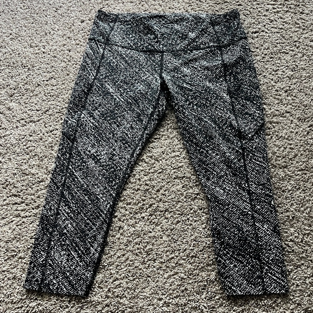 ❌NOT FOR SALE❌Lululemon Fast and Free High-Rise Crop 23"